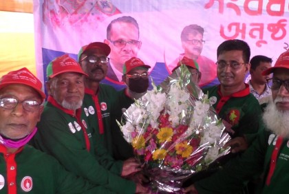 হরিণাকুন্ডুতে মুক্তিযোদ্ধাদের সংবর্ধনা