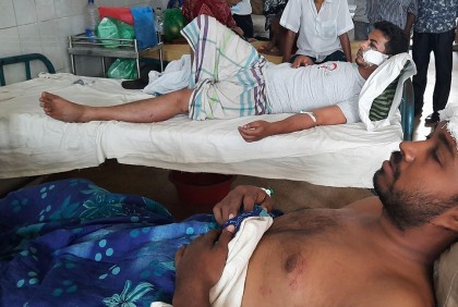 বাগেরহাটে আওয়ামী লীগের দুই গ্রুপের সংর্ঘষ, আহত ৫
