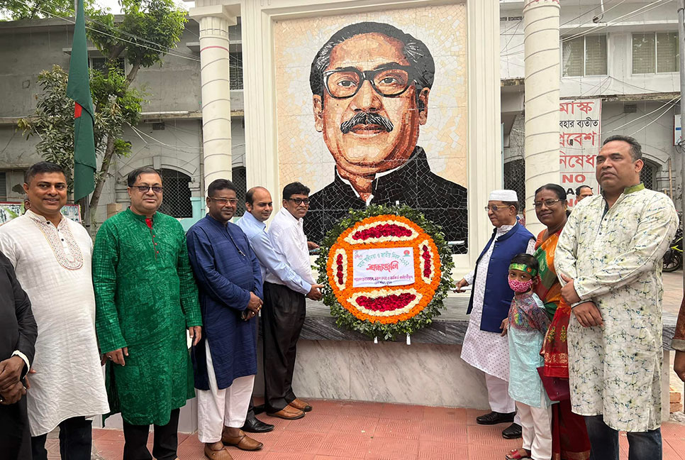 স্বাধীনতা দিবসে খুলনা জেলা পরিষদের আলোচনা সভা