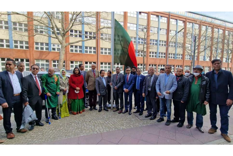 বার্লিনে স্বাধীনতা দিবস ও জাতীয় দিবস উদযাপিত