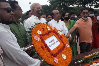 স্বাধীনতা দিবসে শহীদদের প্রতি বিকল্পধারার শ্রদ্ধা