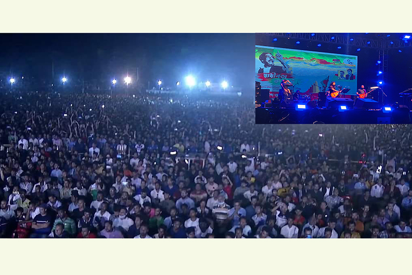 বাগেরহাট মাতিয়ে গেলেন নগর বাউল জেমস