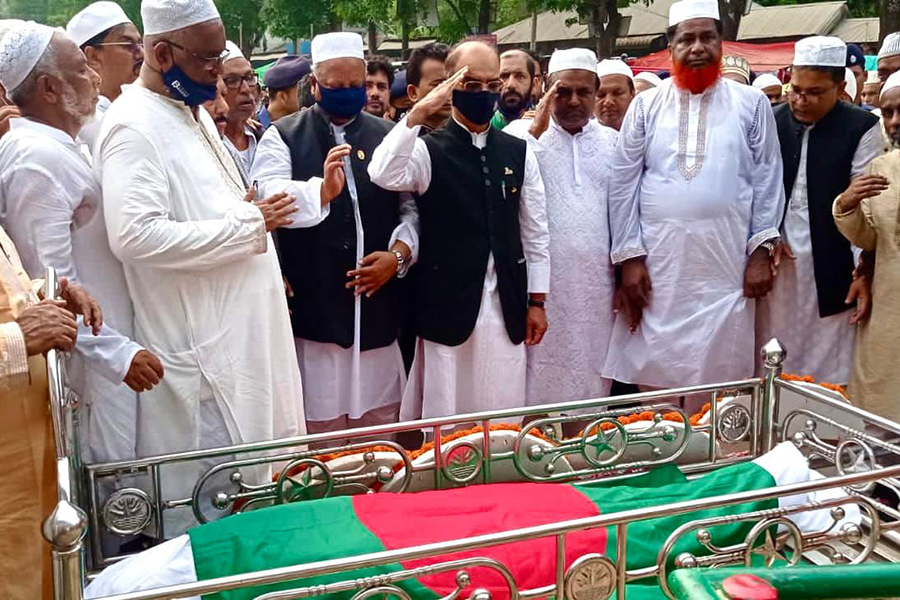 সড়ক দুর্ঘটনায় নিহত ইউপি চেয়ারম্যান জাফর ফকিরের দাফন সম্পন্ন