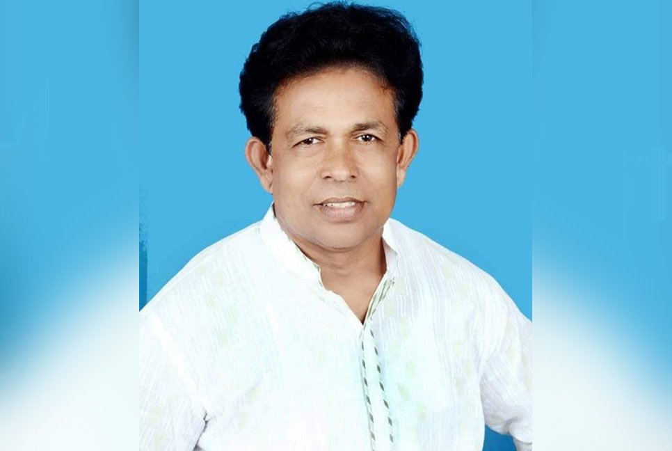 মাদক ব্যবসায় বাধা দেওয়ায় আওয়ামী লীগ নেতার হাত ভেঙে দিল দুর্বৃত্তরা