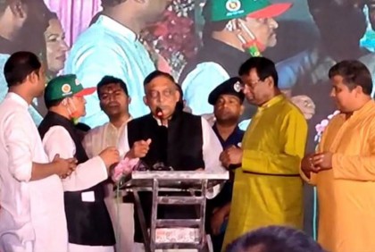 বাংলাদেশকে আরেকটি পাকিস্তানে পরিণত করার পাঁয়তারা দেখেছি : স্বরাষ্ট্রমন্ত্রী