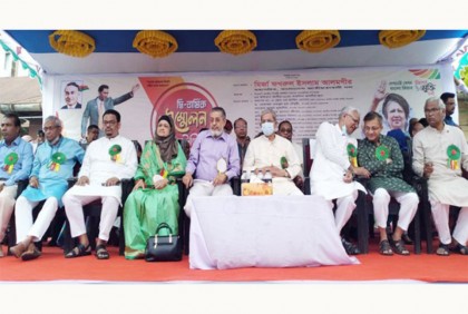 দুর্বার আন্দোলনের মাধ্যমে সরকারকে ক্ষমতাচ্যুত করা হবে : মির্জা ফখরুল

