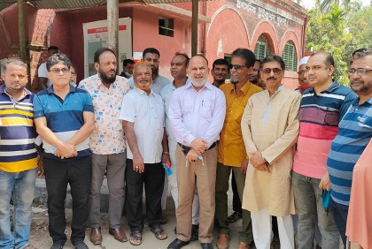 খুলনায় বিএনপির মঞ্জুসহ ১৮ নেতাকর্মীর বিরুদ্ধে চার্জগঠন