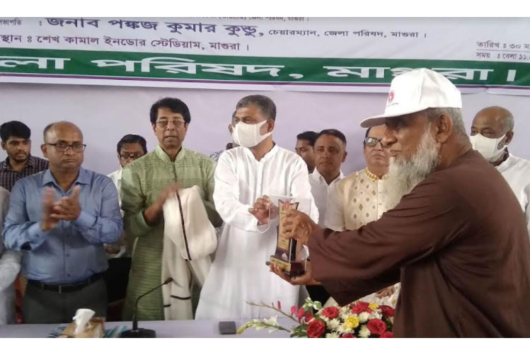 
মাগুরায় ২১০ মুক্তিযোদ্ধাকে সংবর্ধনা 
