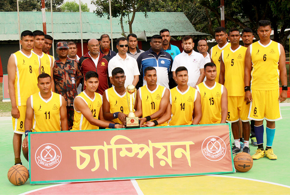 আন্তঃব্যাটালিয়ন বাস্কেটবল প্রতিযোগিতায় ফুলবাড়ী ২৯বিজিবি চ্যাম্পিয়ন
