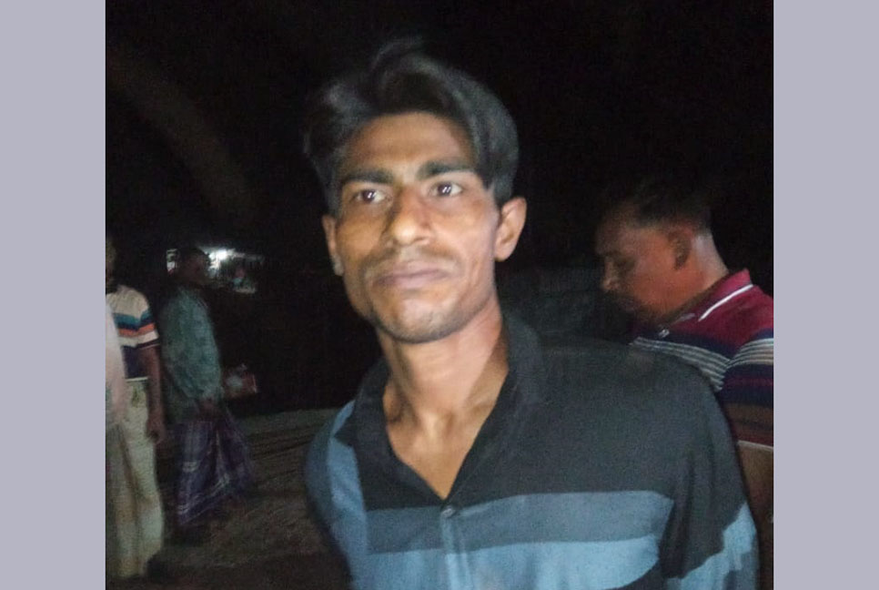 বউকে ভাগিয়ে বিয়ে করায় বন্ধুকে ছুরিকাঘাতে হত্যা