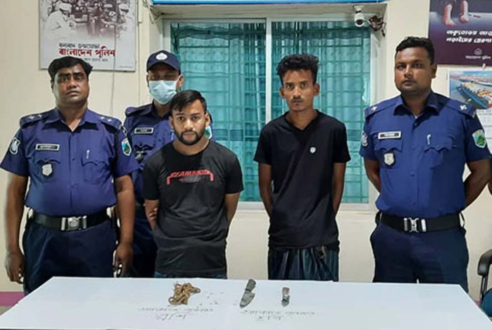 ভাই হত্যার বদলা নিতে মেয়ে সেজে প্রেম করে ডেকে এনে খুন