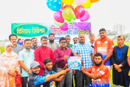বগুড়ায় প্রিমিয়ার ডিভিশন ক্রিকেট লিগের উদ্বোধন