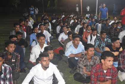 রাতভর অপেক্ষা শেষে ভাগ্য খুললো ৬২ জনের 