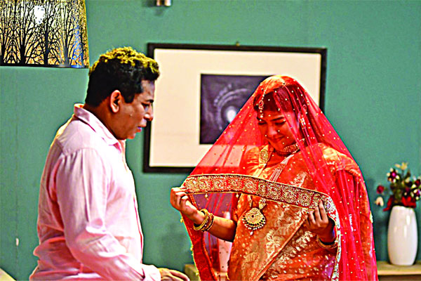 মোশাররফ-সারিকার ‘হোয়াট ইজ লাভ’