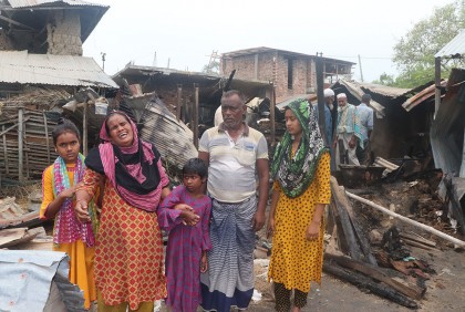 গোয়াল ঘরে অগ্নিকাণ্ডে ৩০ গবাদী পশু পুড়ে ছাই