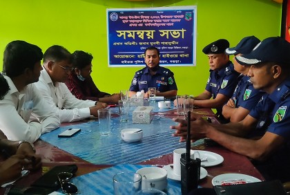 সিরাজগঞ্জে মহাসড়কে যানজট নিয়ন্ত্রণে সমন্বয় সভা