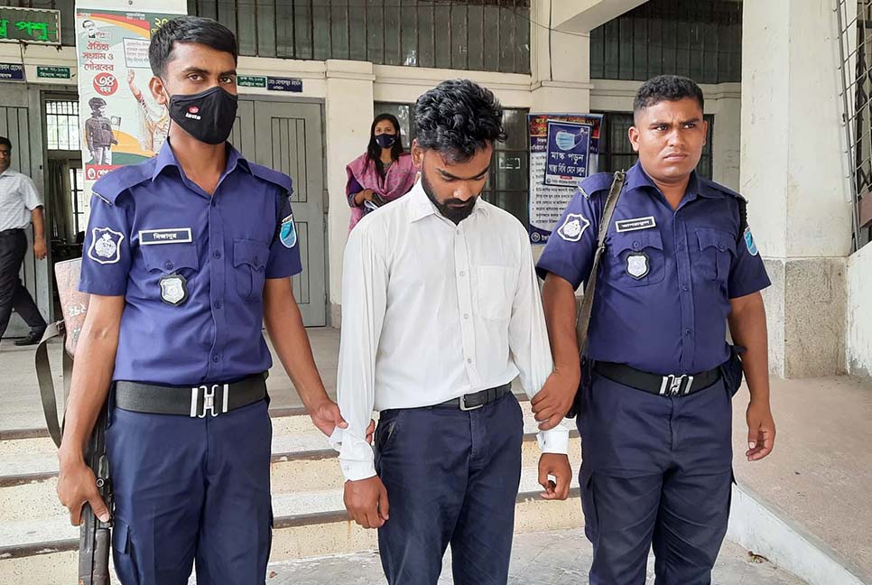 টাঙ্গাইলে ভুয়া পরীক্ষার্থীর কারাদণ্ড