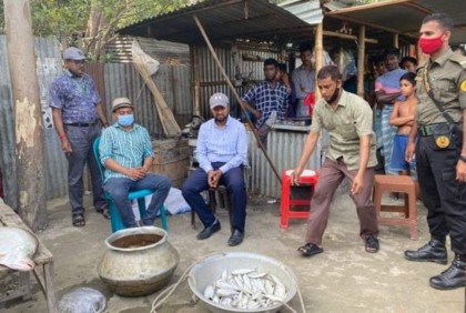 সারিয়াকান্দিতে জাটকা নিধন প্রতিরোধে অভিযান

