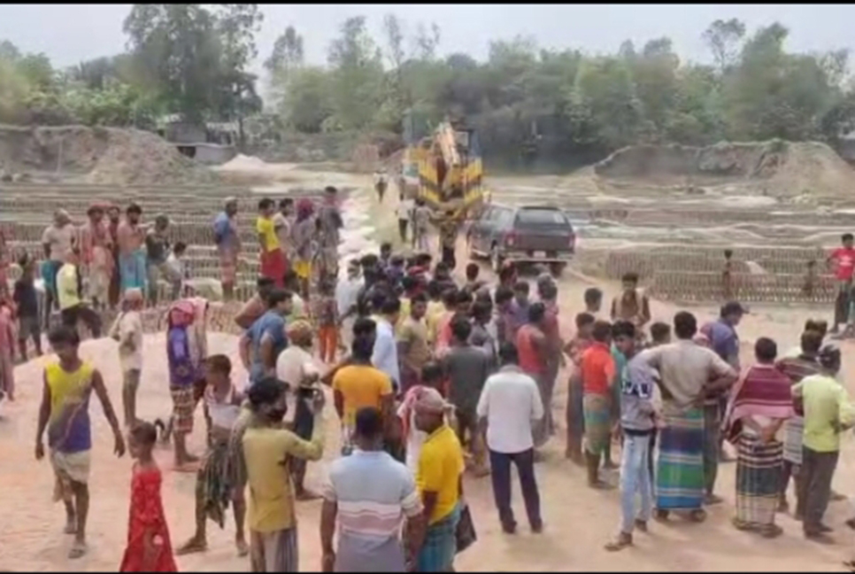 কালিয়াকৈরে অবৈধ ইটভাটাকে জরিমানা