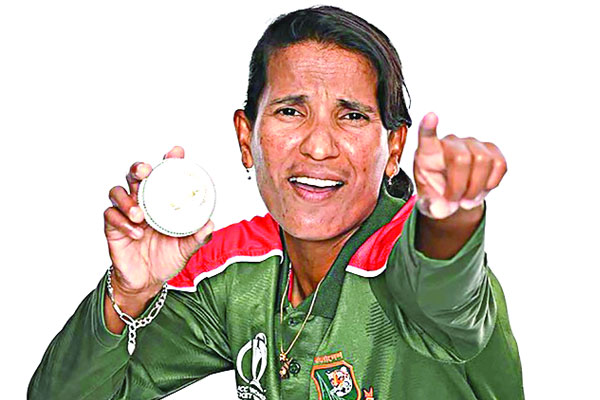 বিশ্বকাপের সেরা একাদশে সালমা