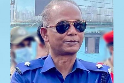 টিপকাণ্ড নিয়ে প্রতিবাদকারীদের বিরুদ্ধে আপত্তিকর পোস্ট, পুলিশ কর্মকর্তা ক্লোজড