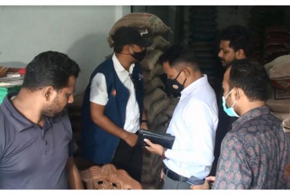 বরিশালে ভ্রাম্যমাণ আদালতের অভিযানে জরিমানা 
