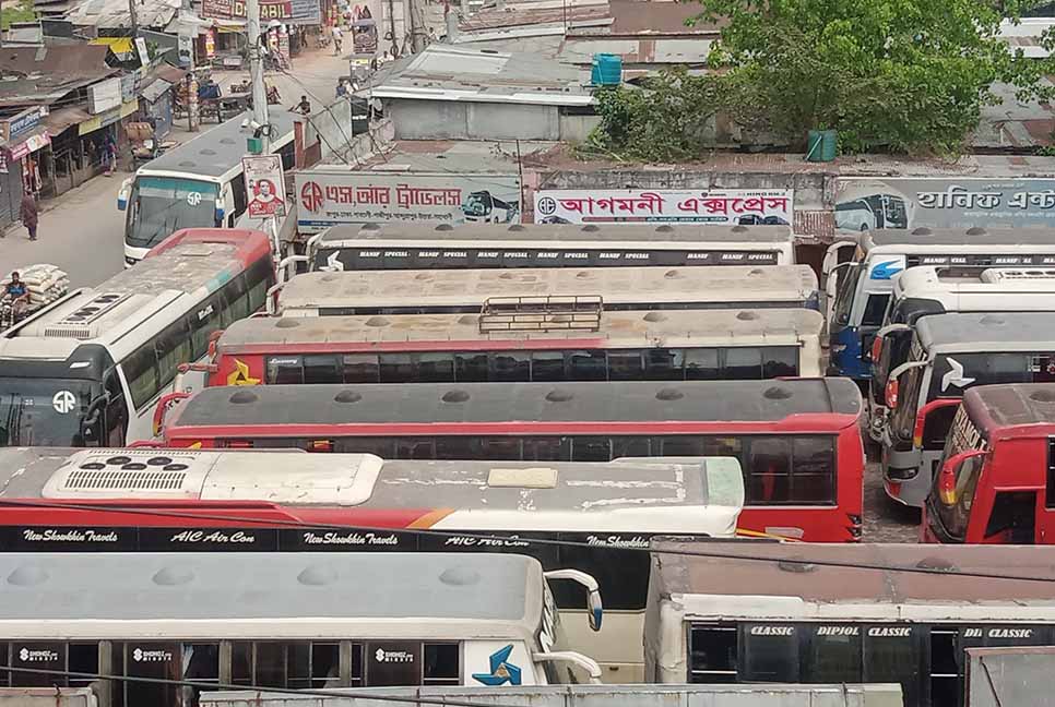 দ্বিতীয় দিনেও রংপুর থেকে ঢাকাগামী বাস চলাচল বন্ধ