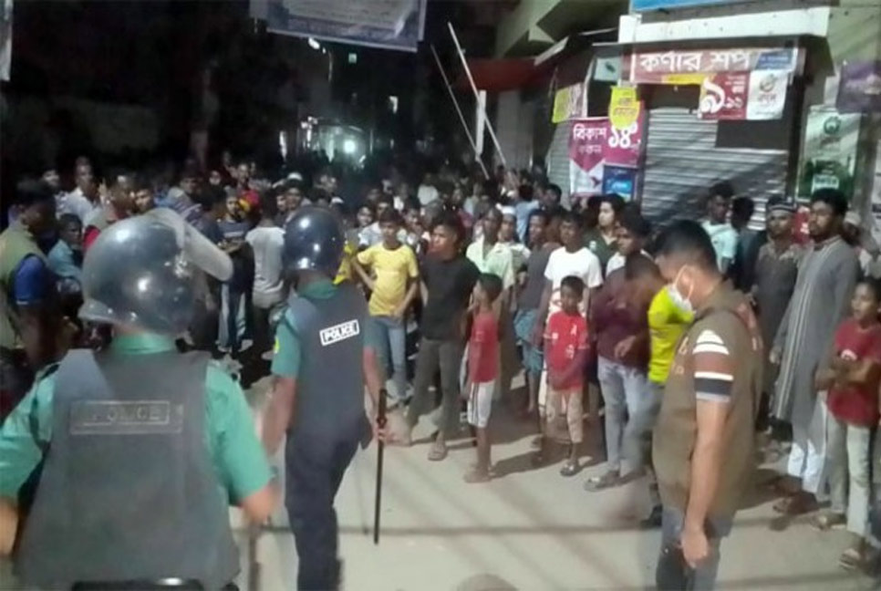 ছড়ারপাড় ও মাছিমপুরবাসীর মধ্যে সংঘর্ষ, সাবেক মেয়র কামরানের বাসায় হামলা