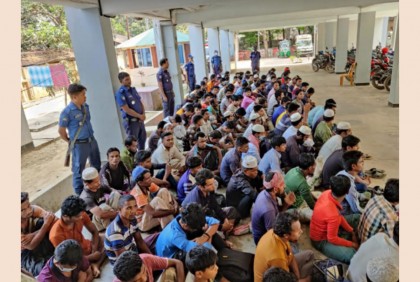 ক্যাম্প থেকে পালানোর সময় ১২৮ রোহিঙ্গা আটক 