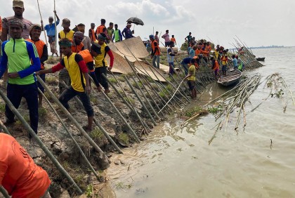প্রতিদিন মেরামত, পরের দিন সকালেই ফাটল 