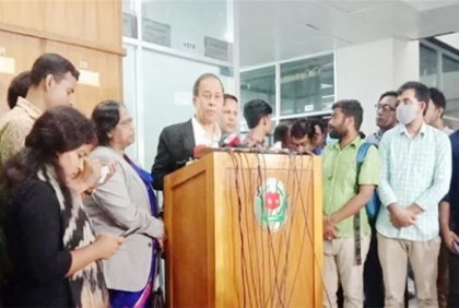 কথা কম বলার পরামর্শ দিয়েছেন সম্পাদকরা : সিইসি

