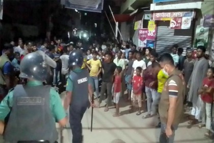 ছড়ারপাড় ও মাছিমপুরবাসীর মধ্যে সংঘর্ষ, সাবেক মেয়র কামরানের বাসায় হামলা
