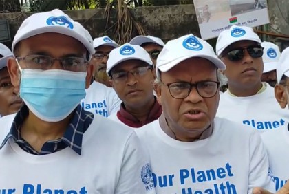 সরকার স্বাস্থ্যব্যবস্থা ধ্বংস করে ফেলেছে : রিজভী