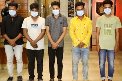 চাঁদা না পেলেই গুলি করতেন তারা 


