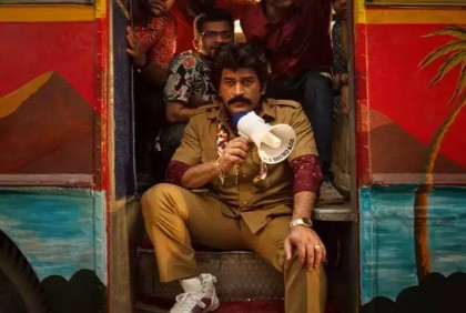 ‘বাসচালক’ ধোনির বিজ্ঞাপন ঘিরে বিতর্ক, সরিয়ে ফেলার নির্দেশ


