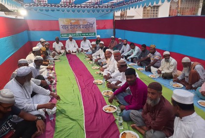 জয়পুরহাটে বন্ধন ক্রিকেট ক্রীড়া চক্রের ইফতার মাহফিল