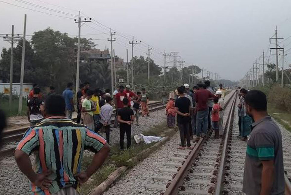 ছেলের শ্বশুর বাড়ি থেকে ফেরার সময় বৃদ্ধ নিহত