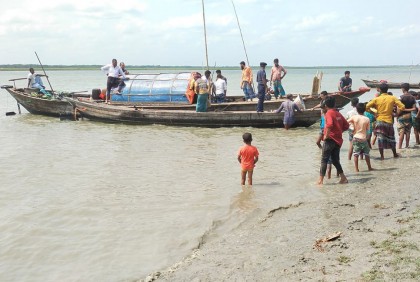 গজারিয়ায় ট্রলার ডুবির ঘটনায় আরও এক শিশুর লাশ উদ্ধার