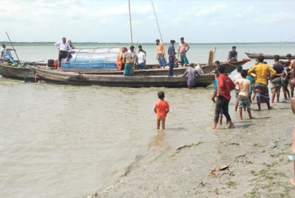 গজারিয়ায় ট্রলার ডুবি: আরও ২ জনের লাশ উদ্ধার