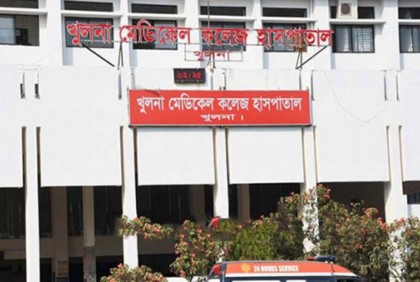 মায়ের লাশ আটকে রেখে দুই ছেলেকে পুলিশে দিলেন ইন্টার্ন চিকিৎসকরা