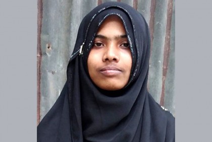 অভাবের সংসারে মেডিকেলে সুযোগ হলো অন্তরার, দুশ্চিন্তায় মা