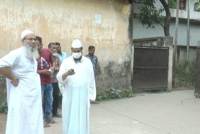 যশোরে মোটরসাইকেল চালকের 
গলাকাটা লাশ উদ্ধার