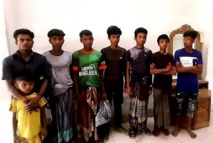 সোনাগাজী থেকে শিশুসহ ৮ রোহিঙ্গা আটক