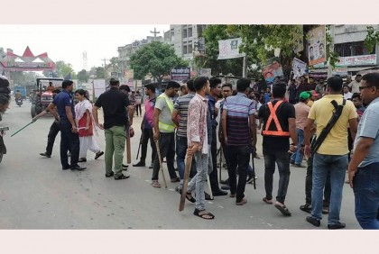 মেহেরপুরে সাবেক ছাত্রনেতা ও ব্যবসায়ীর উপর হামলা