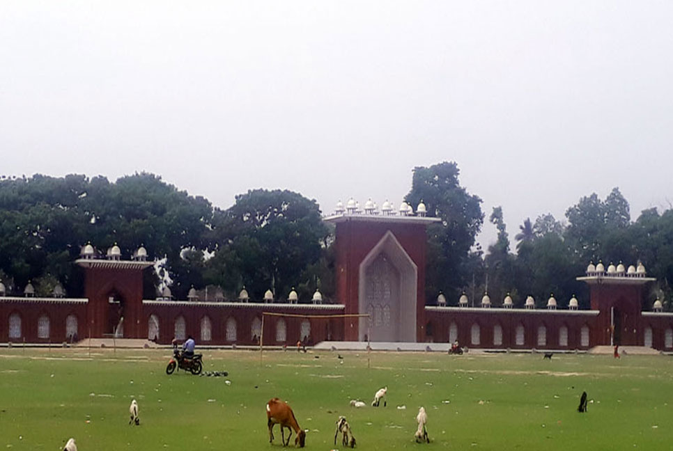 গোর-এ শহীদ ময়দানে দুই বছর পর ফিরছে ঈদ জামাত