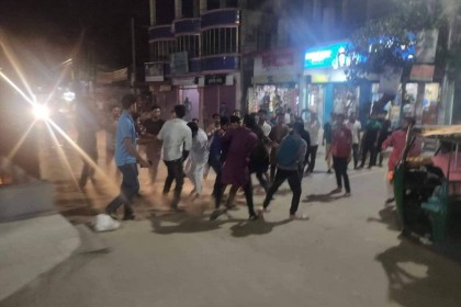 কুবিতে ছাত্রলীগের দু’গ্রুপের দফায় দফায় সংঘর্ষ