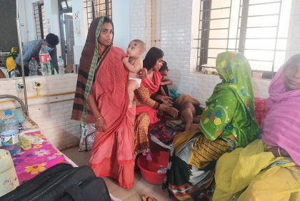 নড়াইলে বেড়েছে ডায়রিয়ার প্রকোপ, আক্রান্তের ৮০ ভাগ শিশু