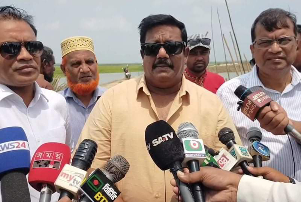 ‘আগামী বছরের মধ্যেই কীর্ত্তনখোলা স্থায়ী বাঁধ নির্মাণ হবে’