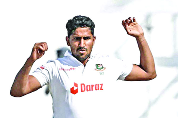 বল ছুড়ে মারায় শাস্তি