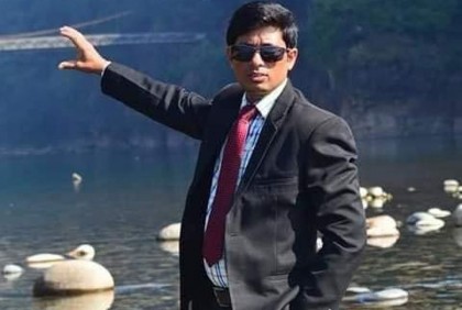 নেত্রকোণায় বাসের ধাক্কায় কলেজের প্রভাষক নিহত